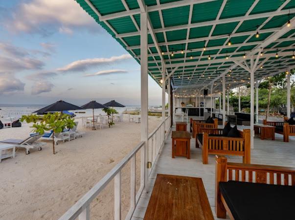 Nusa Indah Onai Hotel レンボンガン島 エクステリア 写真