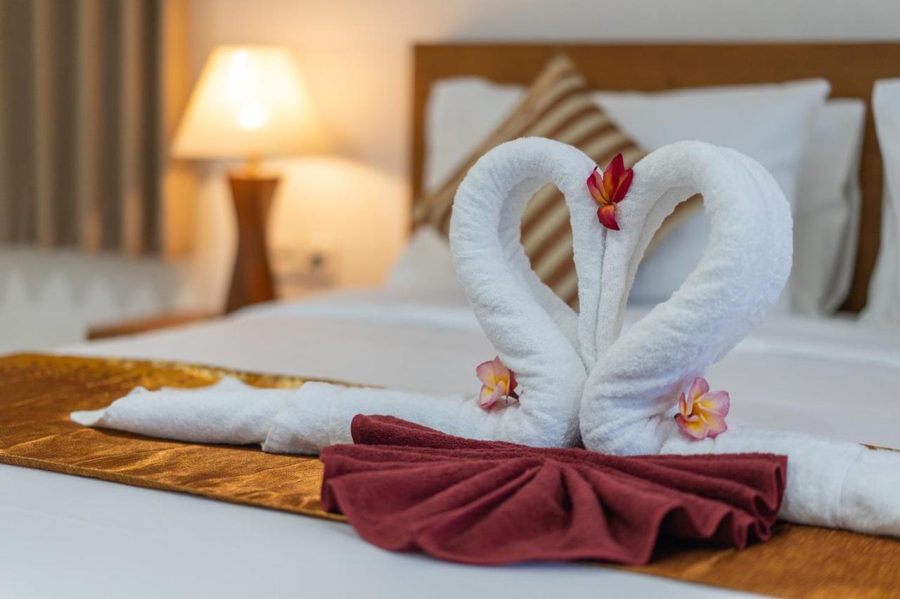 Nusa Indah Onai Hotel レンボンガン島 エクステリア 写真